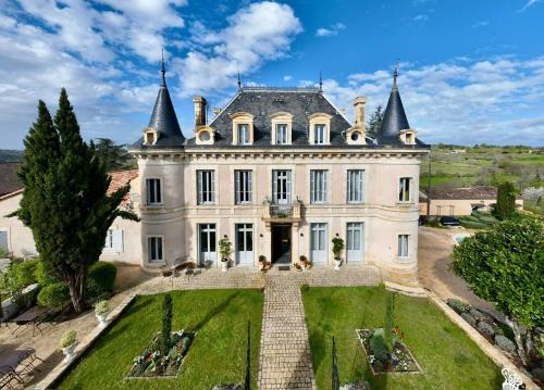 Monpazier Hotel | Château Hôtel Edward 1er