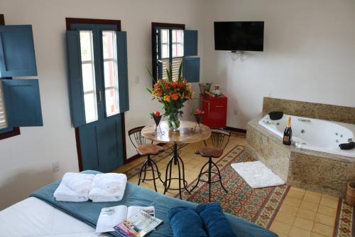 Lavras Novas Cabin | Chalé Clássico