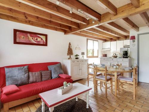 Cauterets Apartment | Chalet 2 chambres, 6 pers, terrasse, balcon, parking, wifi, près ski et commerces - FR-1-401-52