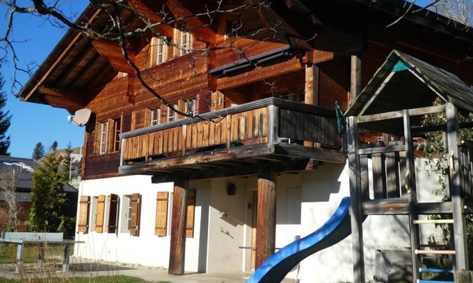 Hasliberg House | Chalet Buebeberg holiday home with 8 beds