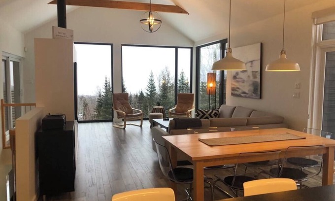 Saint-Joseph-de-la-Rive Ski Chalet | Chalet Cap-à-l'est Vue et Spa