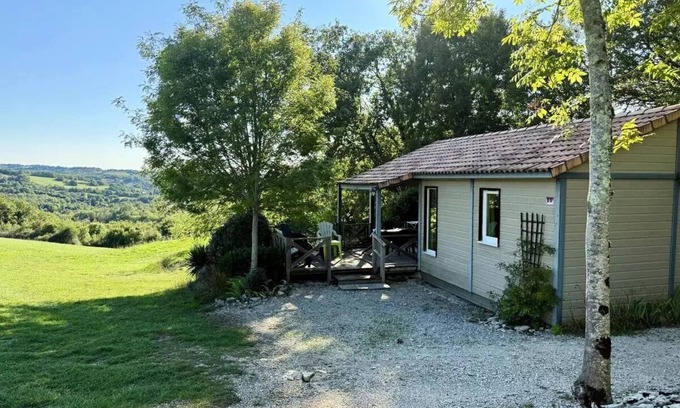 Seniergues House | Chalet CONFORT - 2 bedrooms - valley view sleeps 4