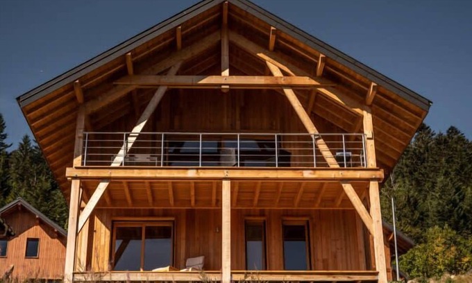 La Feclaz Ski Chalet | Chalet Cozy au Cœur de La Féclaz : Séjour Authentique et Proche des Pistes
