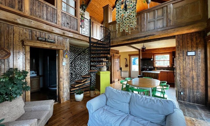 Sainte-Anne-des-Monts Ski Chalet | Chalet Epicea