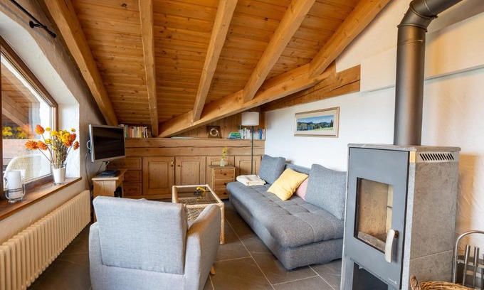 Immenstadt im Allgaeu Apartment | Chalet Grüntenblick