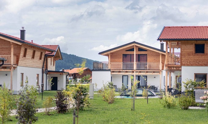 Inzell Ski Chalet | Chalet in Inzell with Pool & Alpine View