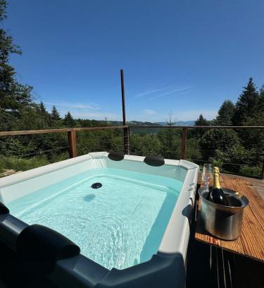 Boecourt Ski Chalet | Chalet isolé avec jacuzzi et vue panoramique