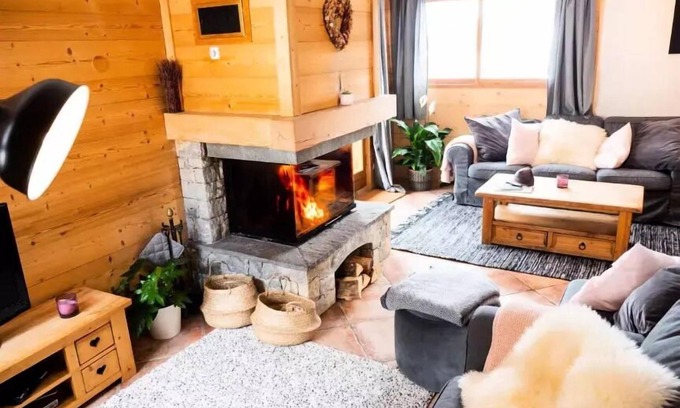 Meribel-Mottaret Ski Chalet | Chalet L'Arclusaz - 6-room chalet for 10 people