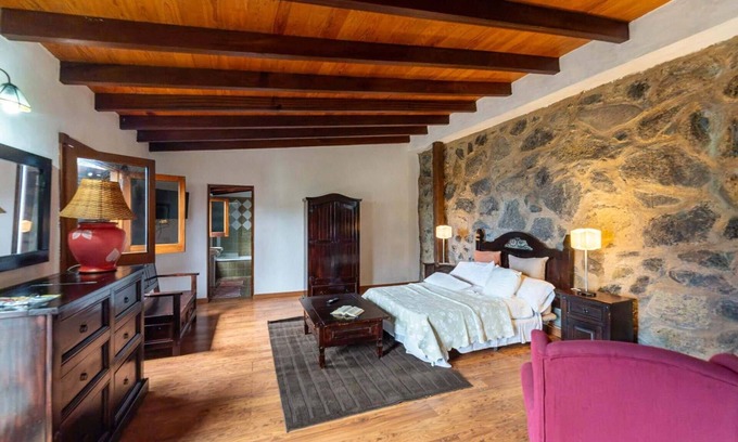 Los Realejos Apartment | Chalet Las Rosas - Casas Rurales La Tanquera y Las Rosas