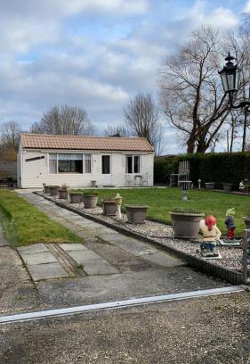 Scherpenisse Other | Chalet met veel buiten ruimte