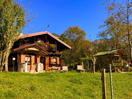 Forni di Sotto Ski Chalet | Chalet Relax Tra Le Vigne