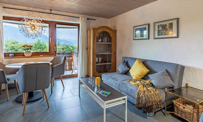 Immenstadt im Allgaeu Apartment | Chalet Rubihornblick