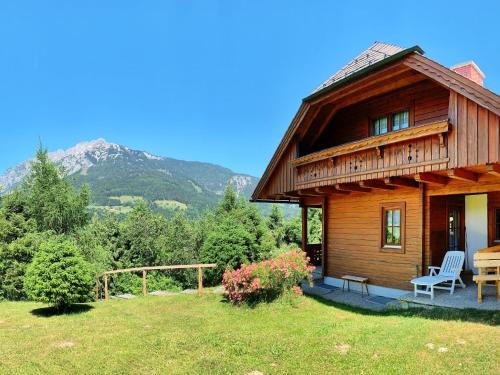 Mitterberg Ski Chalet | Chalet Simons Blockhütte by Interhome