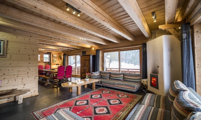 Landry Ski Chalet | Chalet 'Sterwen Sauna' with Mountain View, Private Terrace and Wi-Fi