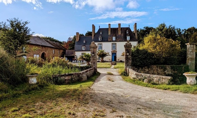 Baguer-Morvan Ski Chalet | Chalet-Villa-Private Bathroom-Domaine de Launay Blot