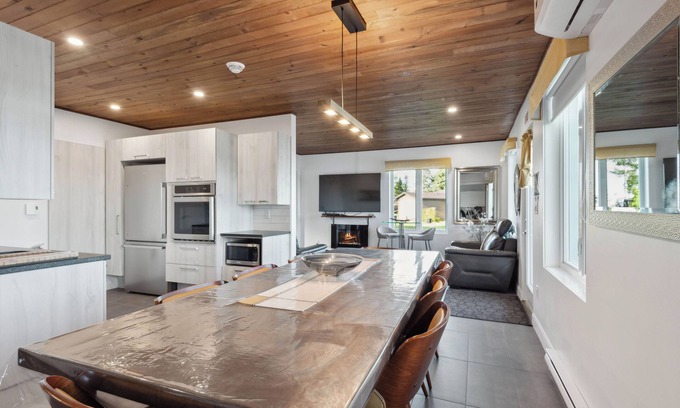 Larouche Ski Chalet | Chalets et Gîte au bord au bord du Lac Kénogami