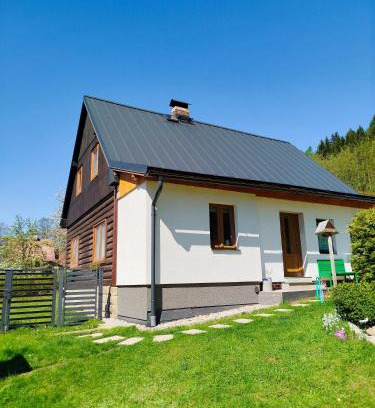 Tanvald Ski Chalet | Chalupa Emma
