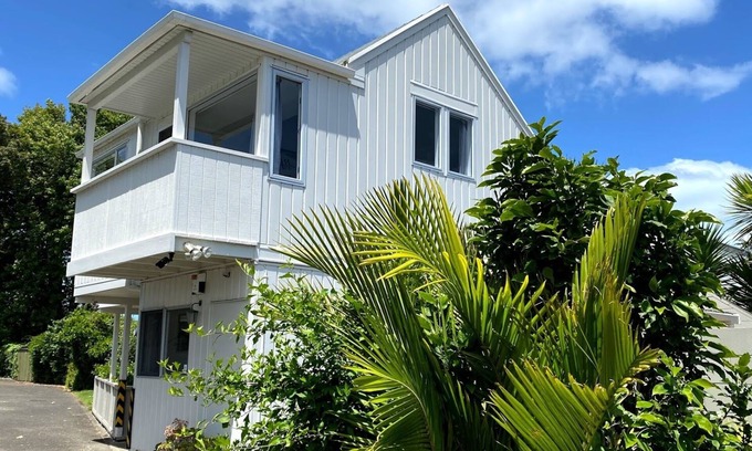 Manly House | Chamberlain House