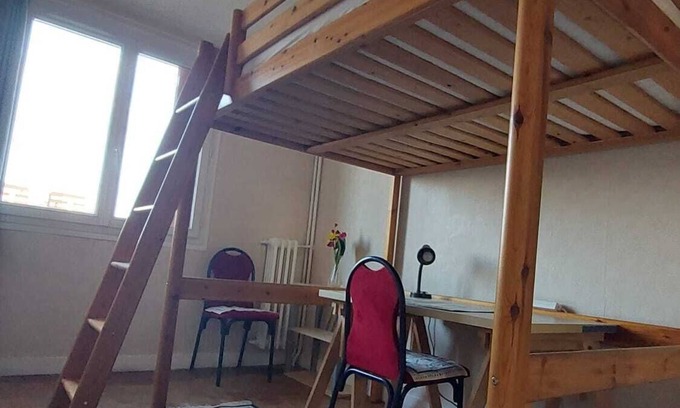 Le Kremlin-Bicetre Bed & Breakfast | đ Chambre Chez L'habitant Ă ProximitĂ© de Paris đ