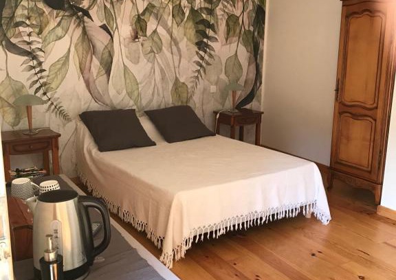 Nistos Bed & Breakfast | Chambre d'hôte aux Pivoines