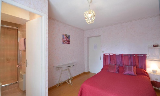 Grillon Bed & Breakfast | Chambre d'Hôtes Au Vieux Chêne