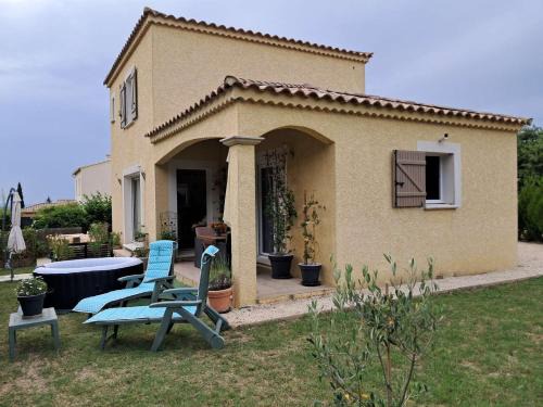 Tulette Bed & Breakfast | Chambre hôtes jacuzzi climatiseur provence