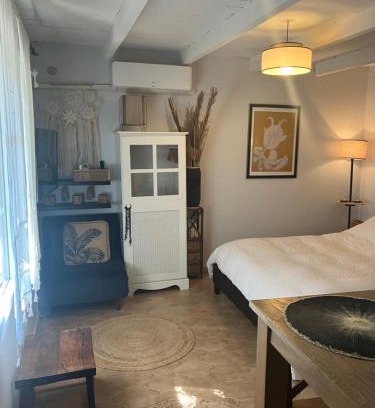 Garrigues House | Chambre indépendante au Joli Mazet à Nîmes idéalement situé entre la garrigue et la ville