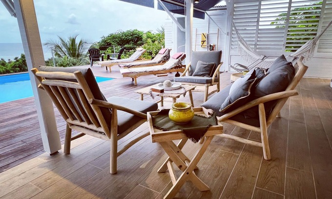 Grand-Bourg Bed & Breakfast | Chambres d'Hôtes magical sea view