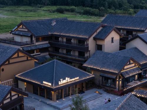 Changbai Mountain North Slope Hotel | Changbai Mountain Lanpu Design Hotel