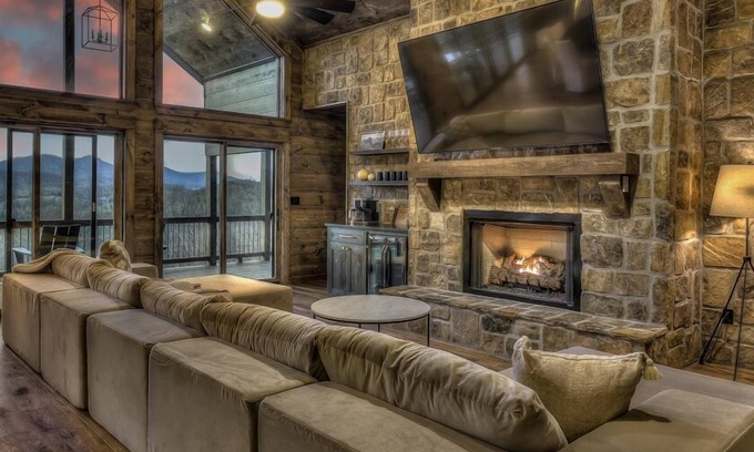 Mineral Bluff Cabin | Changes In Altitude - Mountain Luxury | 4 Master Suites | Panoramic Views