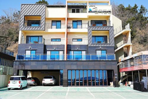 Changwon House | Changwon Cozy Pension
