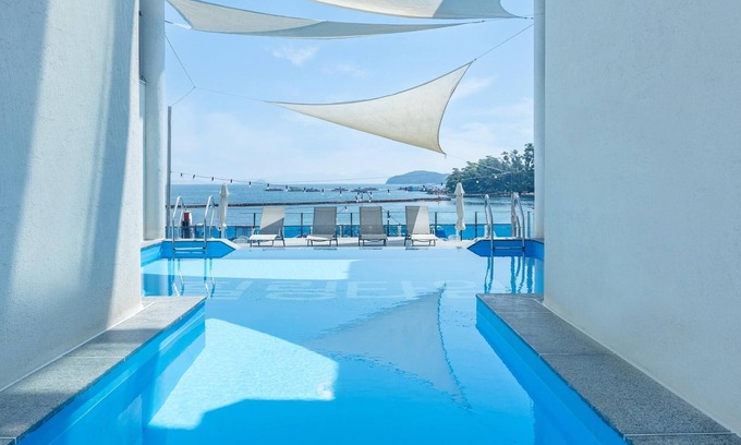 Changwon House | Changwon Healingtime Poolvilla Pension