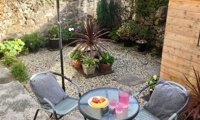 Bont Newydd Apartment | Chapel St Apartments