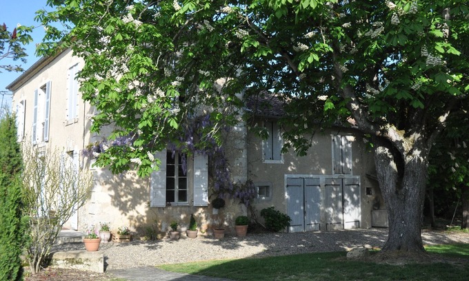 Saint-Martin-de-Goyne House | Character house in wooded park with swimming pool