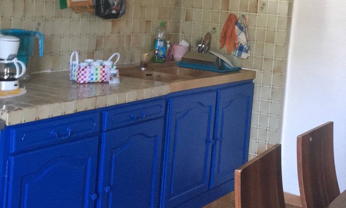 Puymirol House | Character house facing the Medieval city of Puymirol