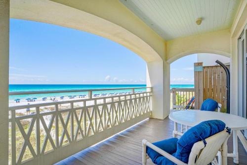 Frangista Beach House | Charlie Boy
