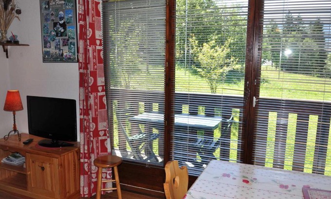 Abondance Apartment | Charmant 2 pièces calme avec balcon, proche pistes! - FR-1-692-70