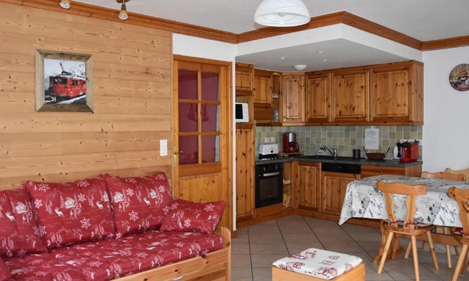 Pralognan-la-Vanoise Apartment | Charmant 3P avec Terrasse & Jardin, Proche Commerces et Téléphérique - FR-1-464-26