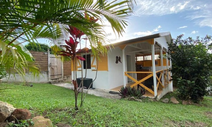 Bouillante Ski Chalet | Charmant bungalow avec piscine Kaz' Basse