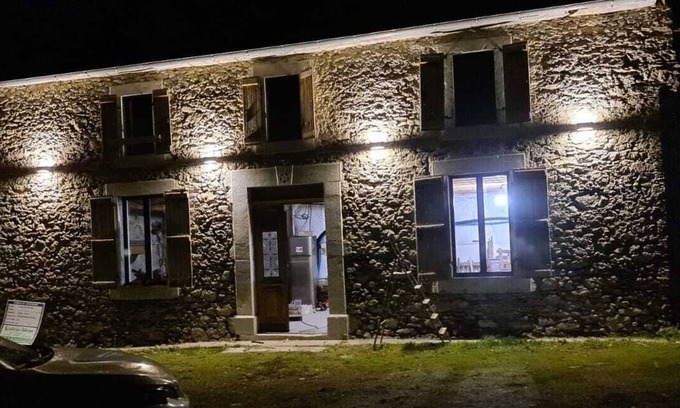 Montserie House | Charmant Corps de Ferme à la Montagne