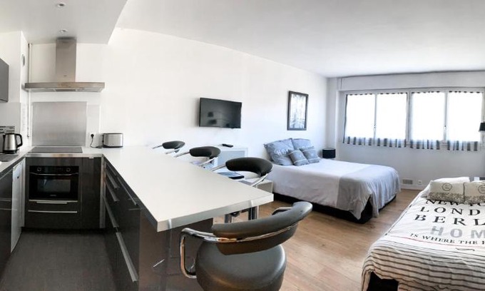 Quartier du Petit-Montrouge Apartment | Charmant studio Alésia