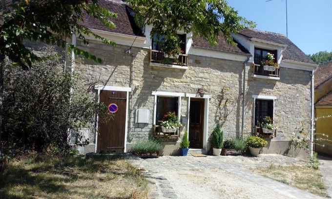 Recloses House | Charmante Maison à Recloses