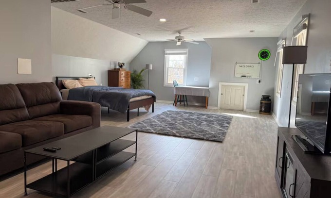 Mechanicsville Apartment | Charming 1-bedroom apartment in Mechanicsville