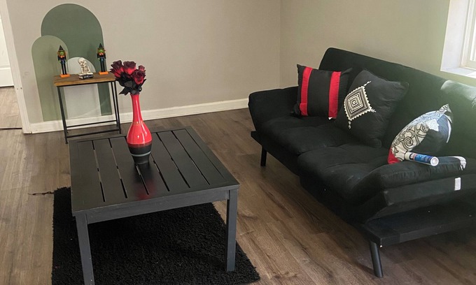 Stone Mountain House | Charming 1-bedroom house rain Stone Mountain with WiFi access