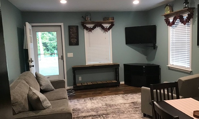 Foneswood House | Charming 1-bedroom house with AC and WiFi in quaint Montross