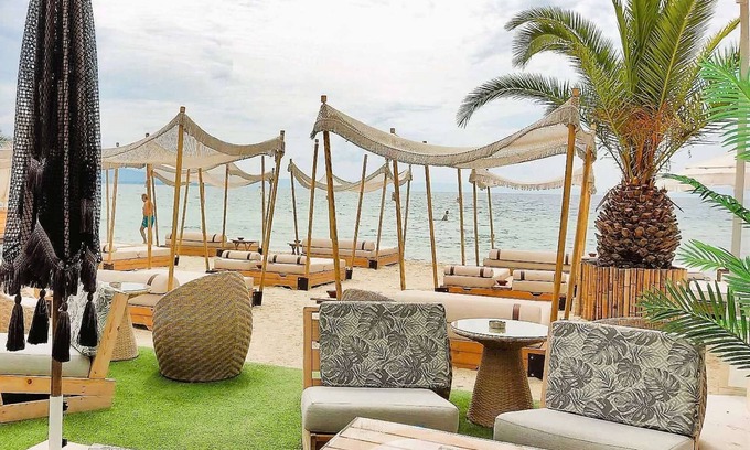 Nees Pagases Apartment | Charming 1BR Apartment with Beach view and Modern Amenities for 4 Guests in Alykes Volos