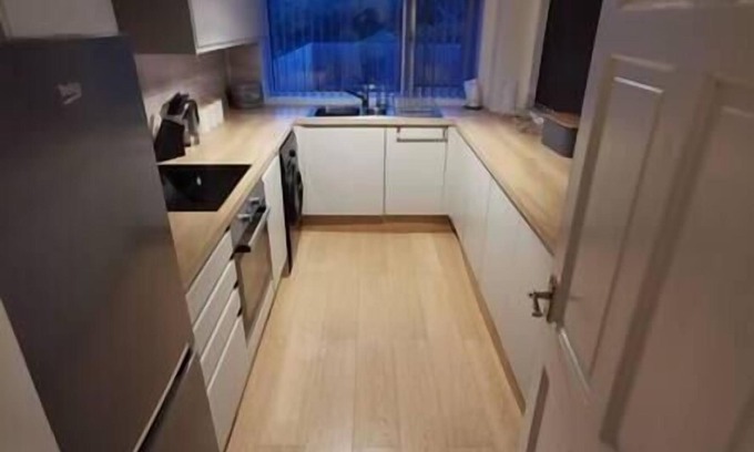 Landore House | Charming 2-Bed House in Swansea