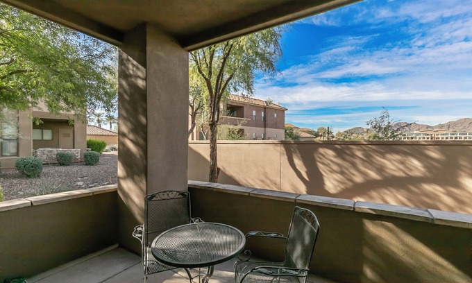 South Scottsdale Condo | Charming 2-bedroom condo. Prime location in Scottsdale/PV of McCormick Ranch