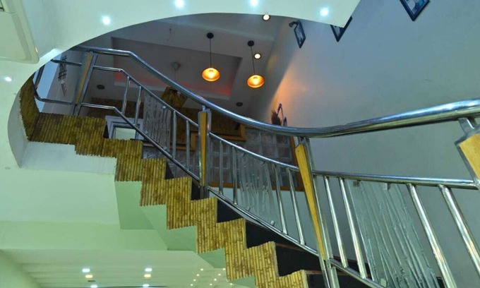 Visakhapatnam Apartment | Charming 2-bedroom apartment in enchanting Visakhapatnam with WiFi, AC