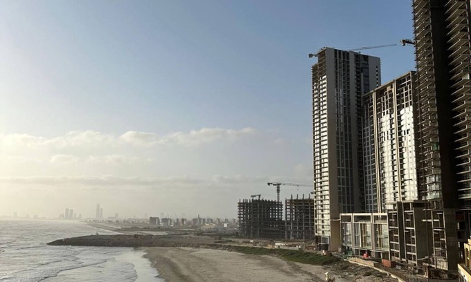 D.H.A. Apartment | Charming 2-bedroom apartment in EMAAR KARACHI